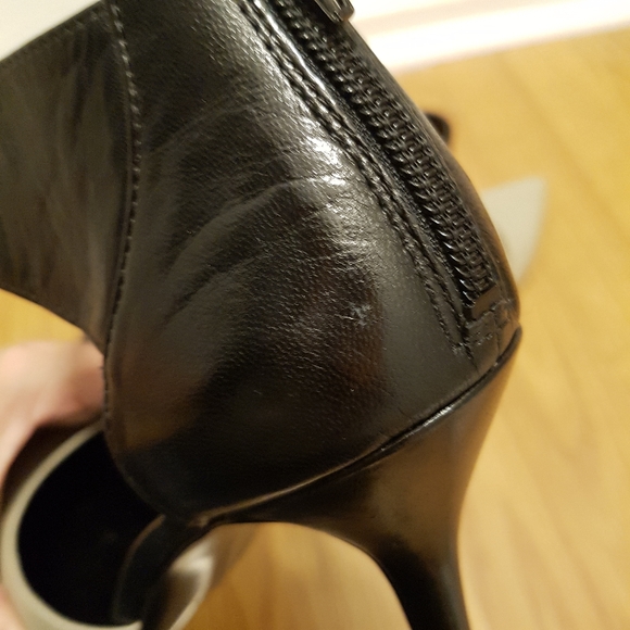 Nine West Leather Two Tone Shoes Size 6.5M - Picture 9 of 11